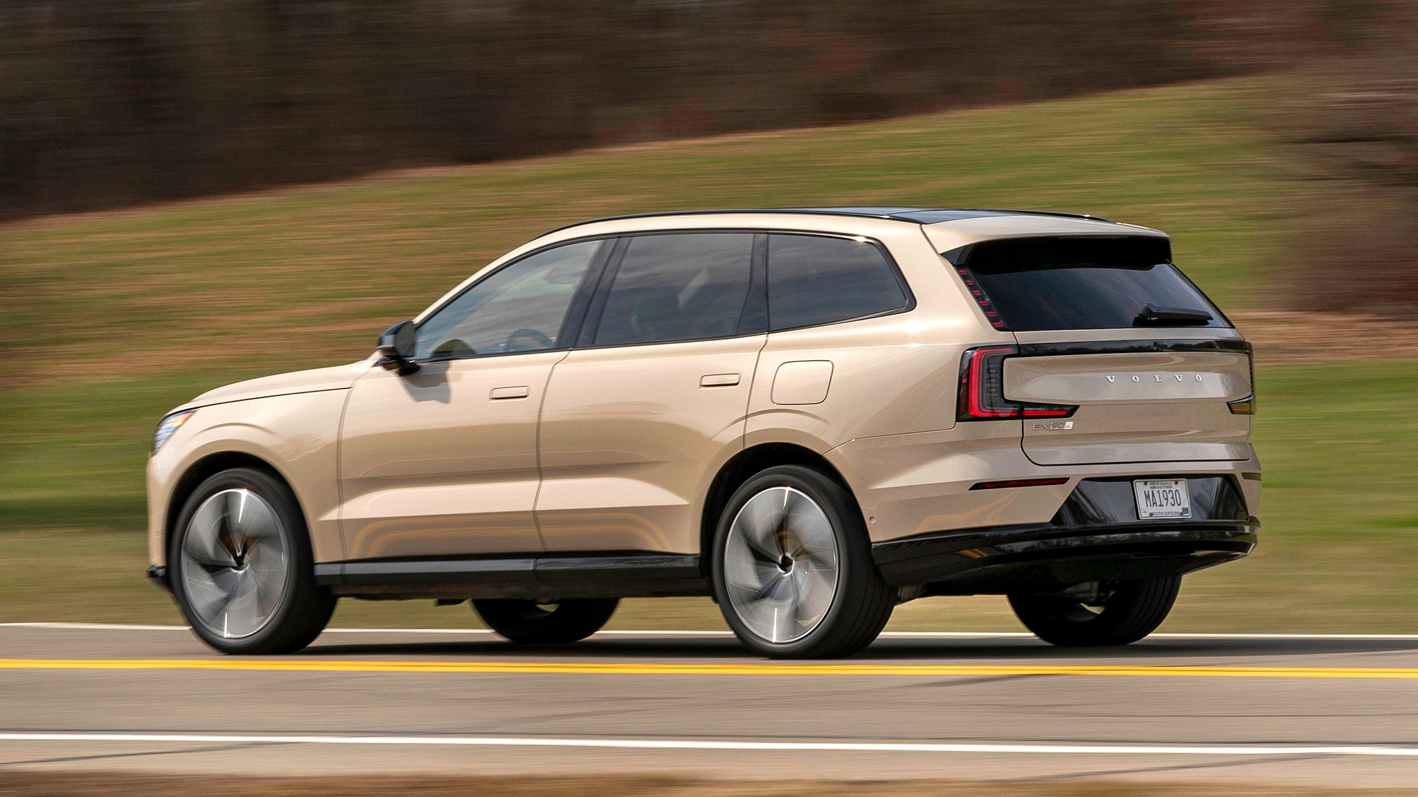 009 2025 Volvo EX90 Twin Motor Performance Ultra first test