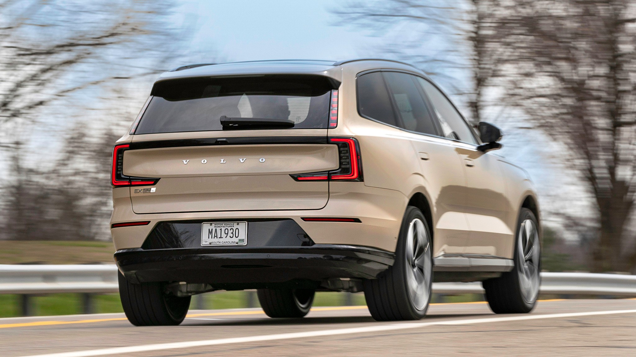 013 2025 Volvo EX90 Twin Motor Performance Ultra first test