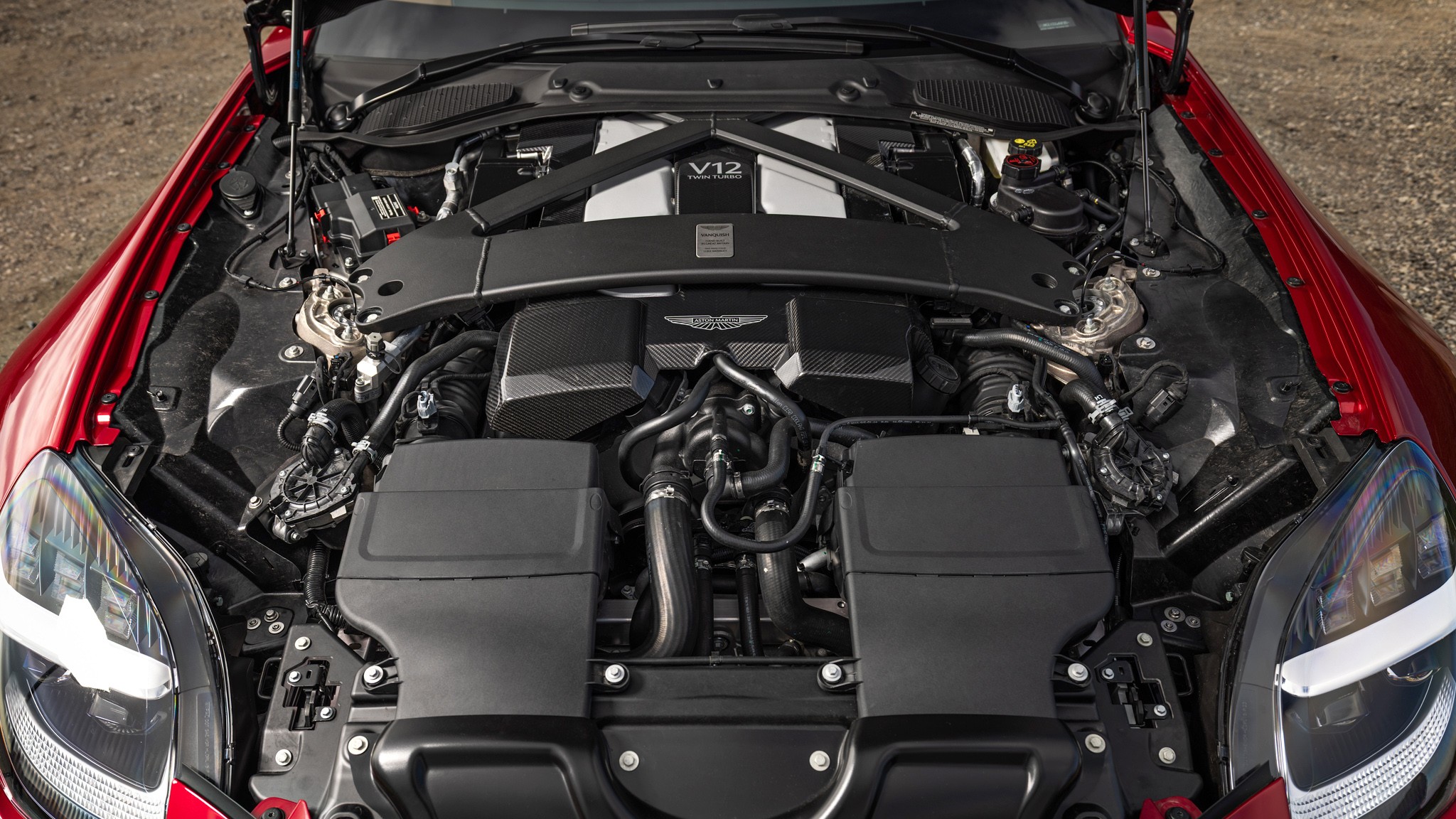 057 2025 Aston Martin Vanquish