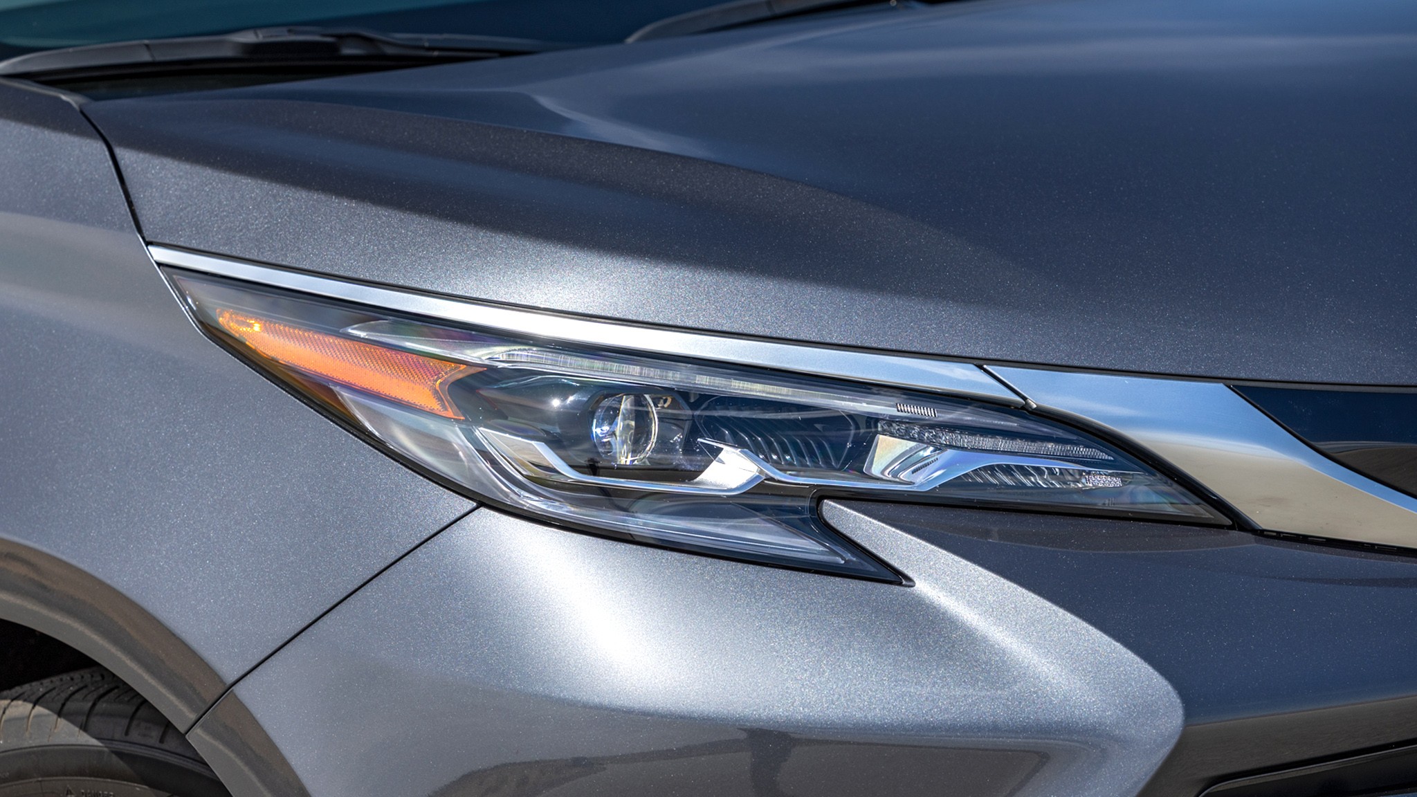 012 2025 Toyota Sienna Platinum