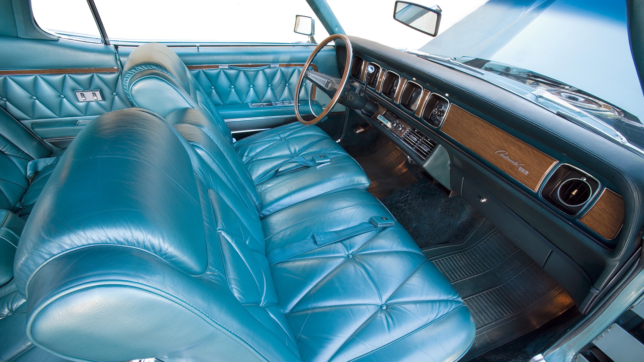 010 1969 lincoln continental mark III