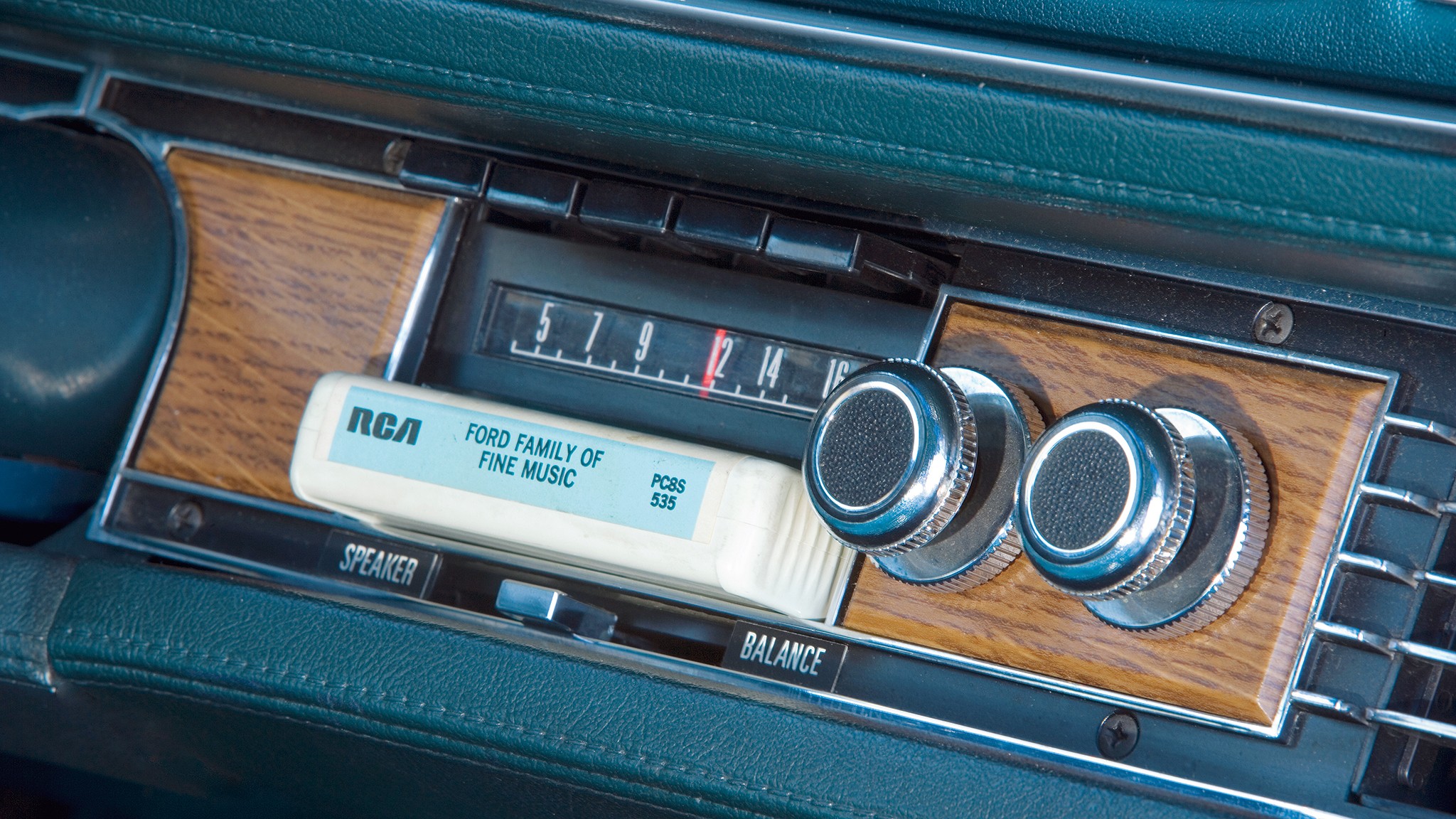 012 1969 lincoln continental mark III