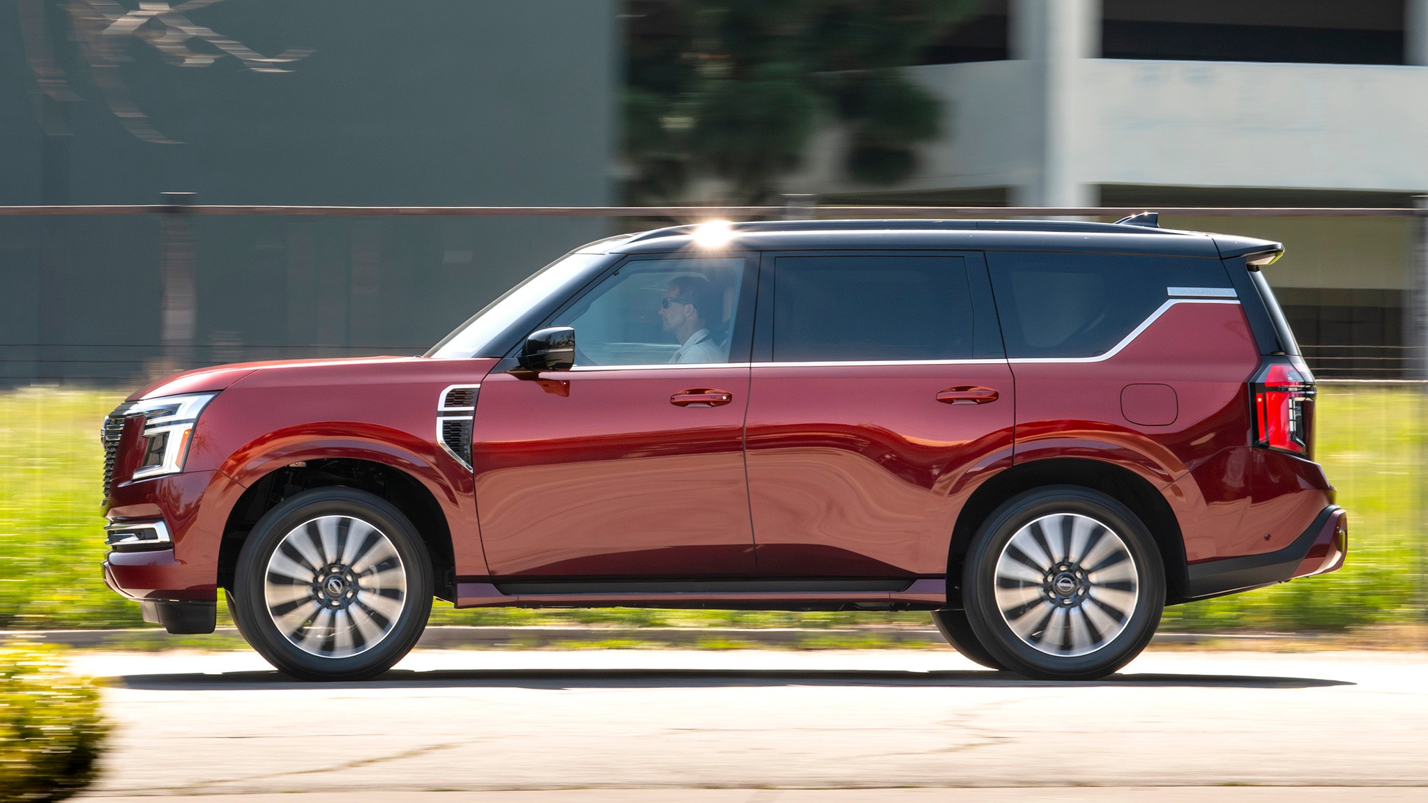 005 2025 Nissan Armada