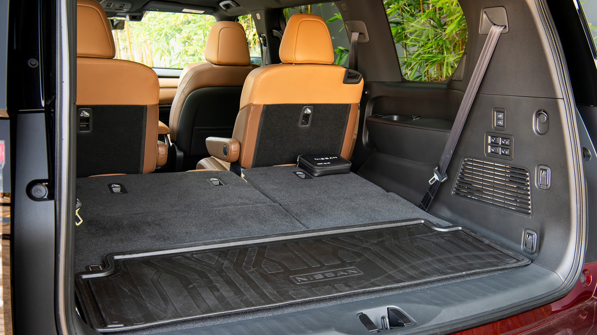 023 2025 Nissan Armada