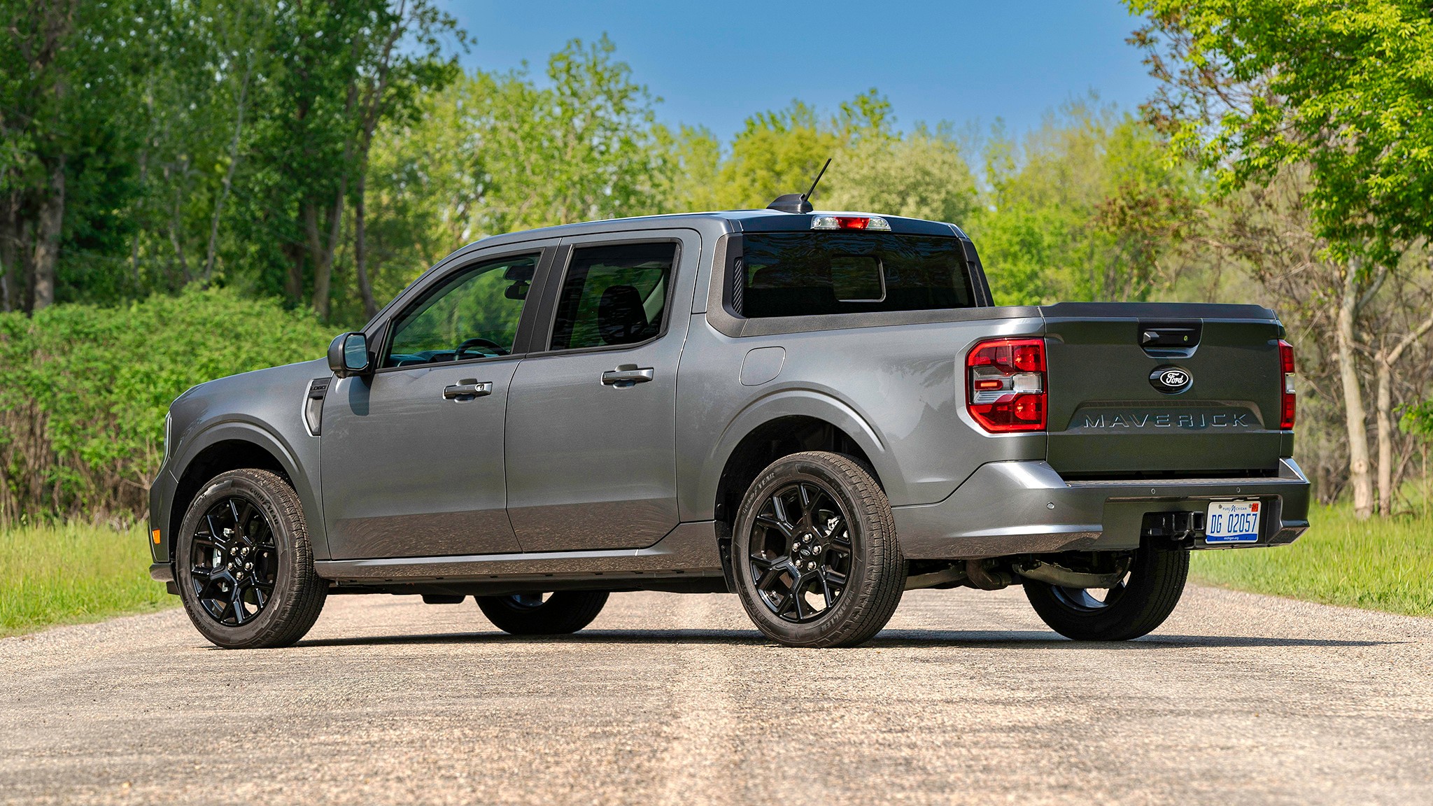 010 2025 Ford Maverick Lobo