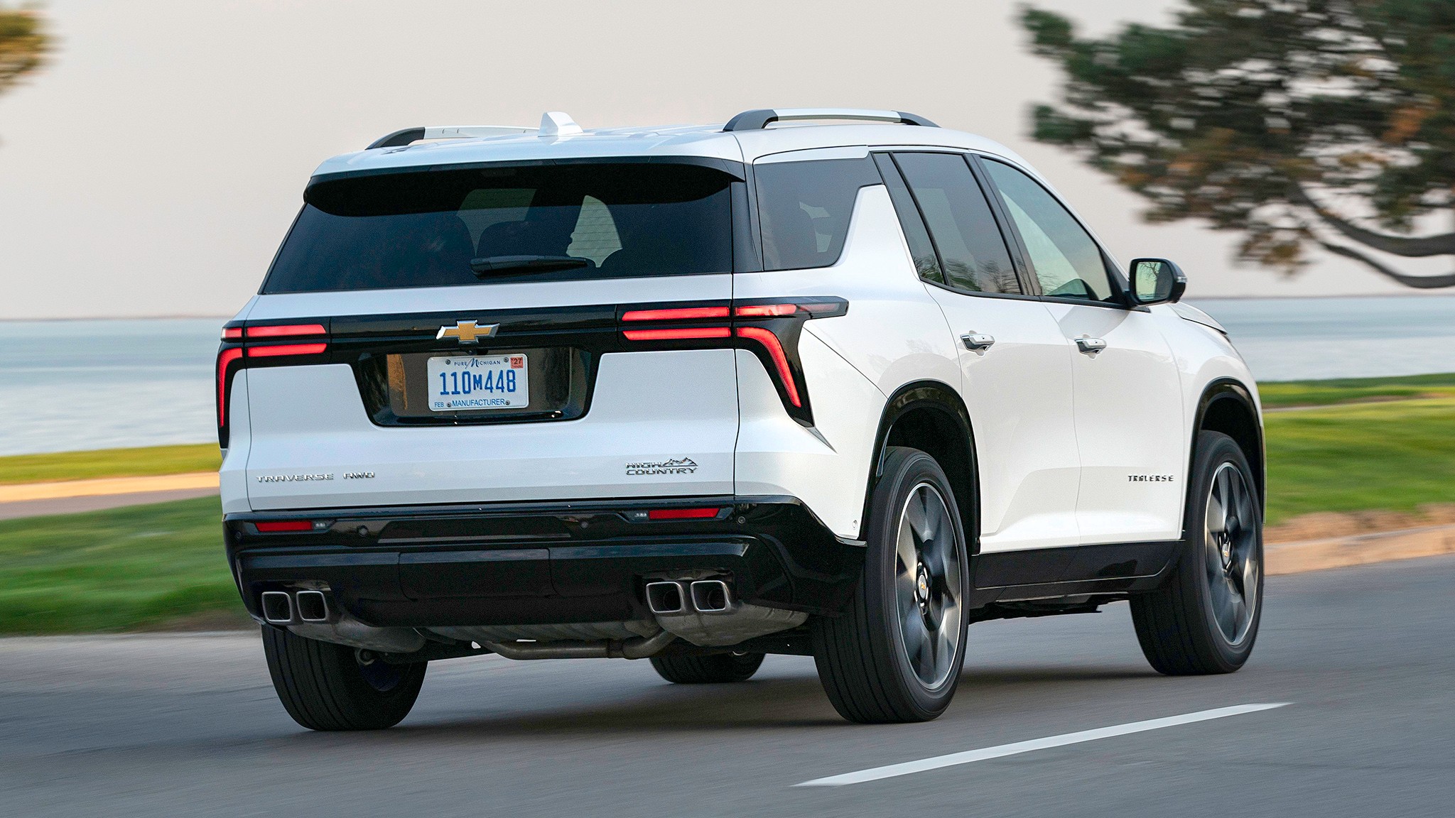 010 2025 Chevrolet Traverse High Country AWD