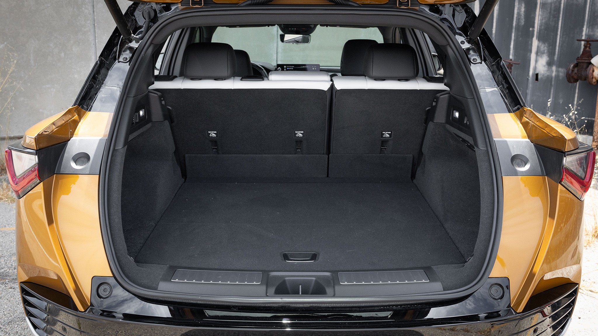 9 2025 Acura ZDX Type S interior