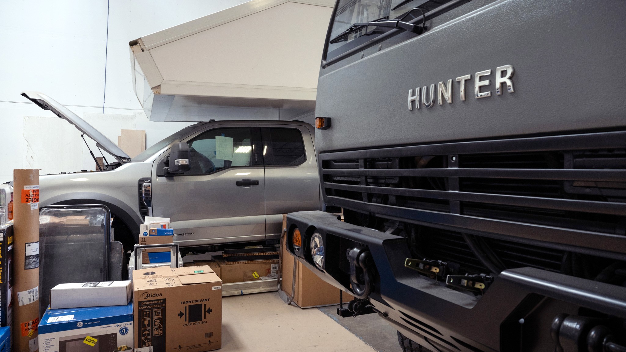 010 2025 Hunter RMV Shop