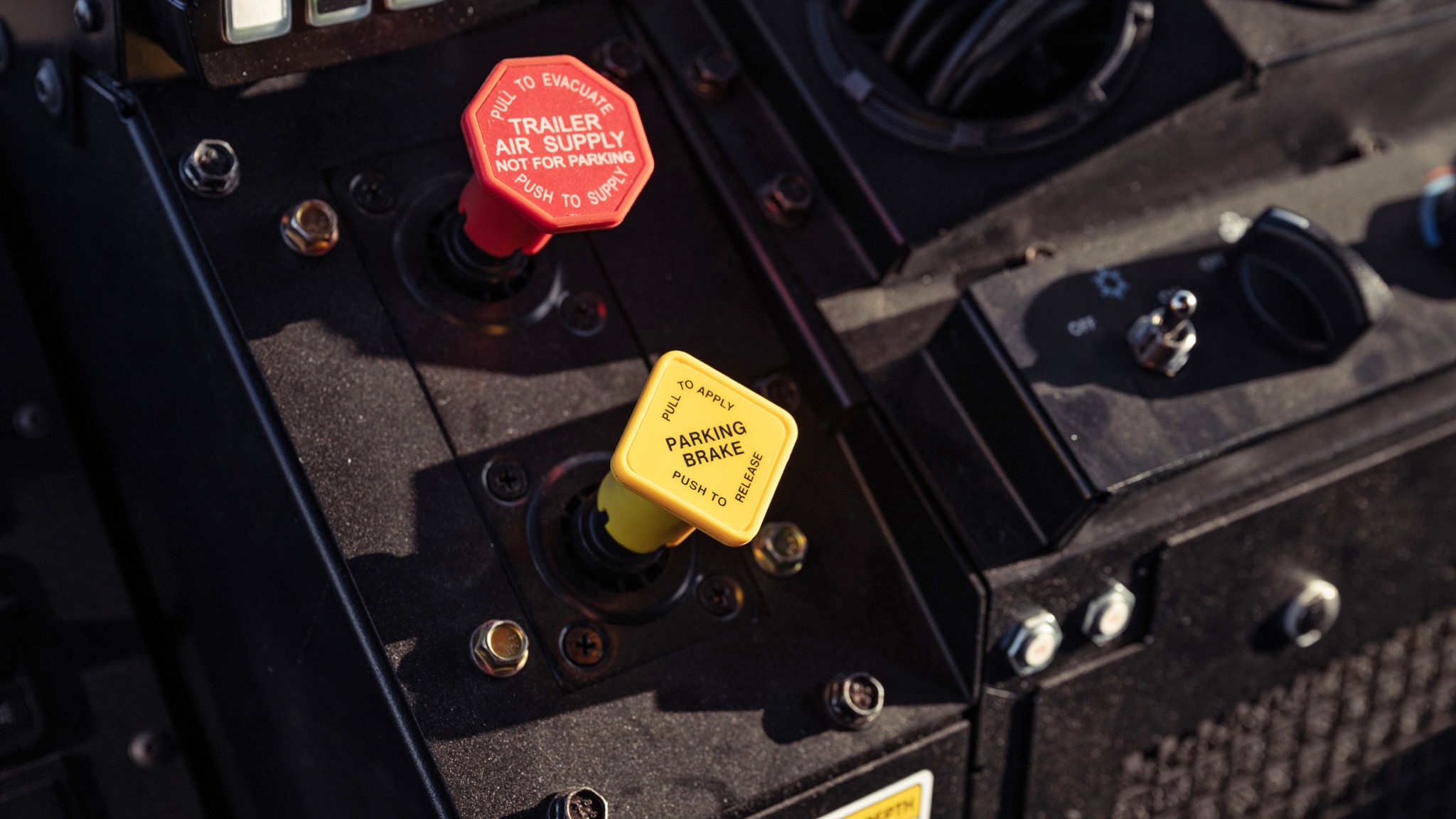 023 2024 Acela Monterra GL 4x4 Sherpa X