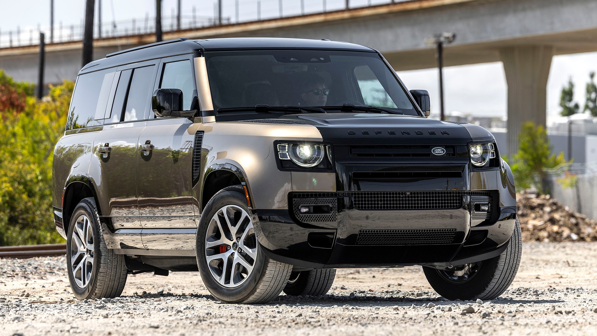 012 2025 Land Rover Defender 130