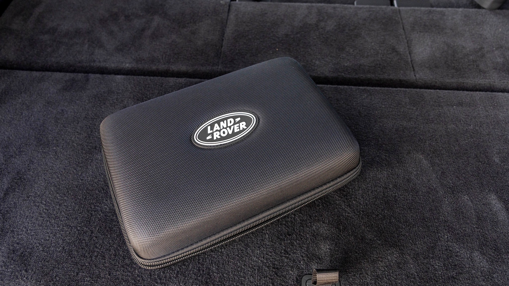 017 2025 Land Rover Defender 130