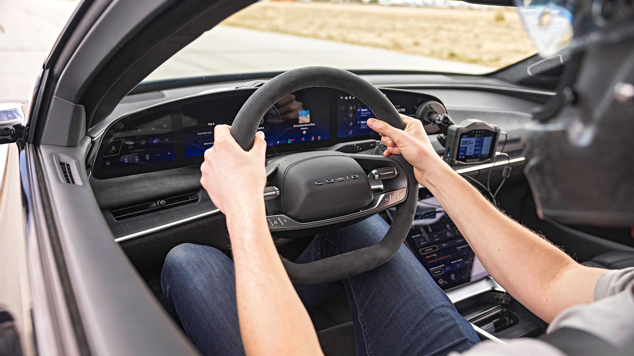 022 2022 Tesla Model S Plaid 2024 Lucid Air Sapphire