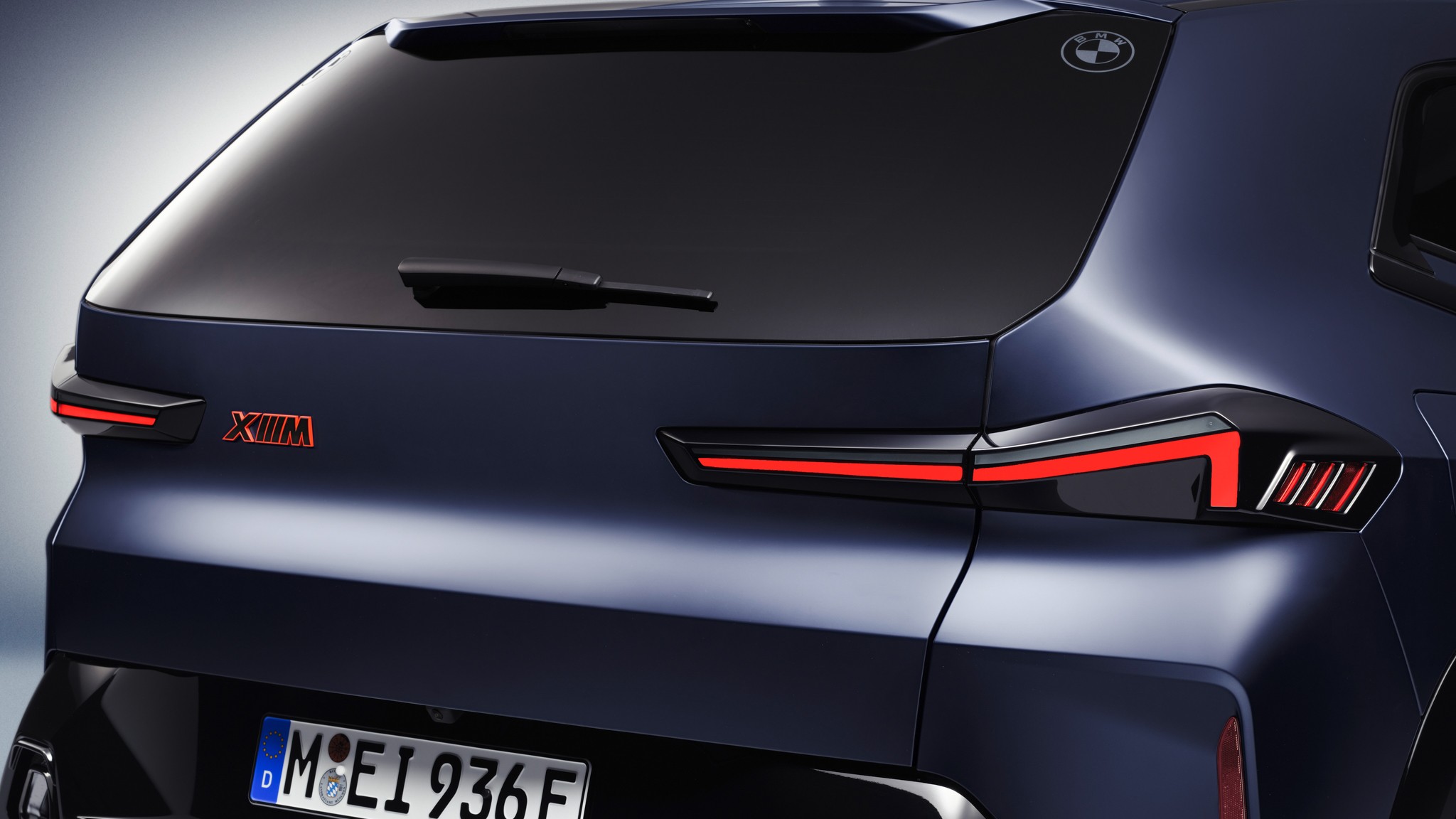 2026 BMW XM Label PHEV SUV Hybrid 11