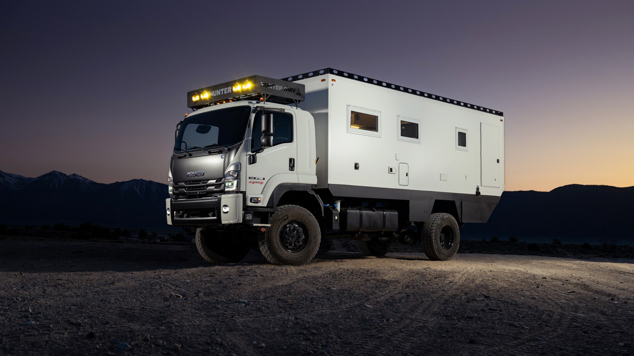 002 2024 Isuzu FTR MT3 4x4 Predator XLE