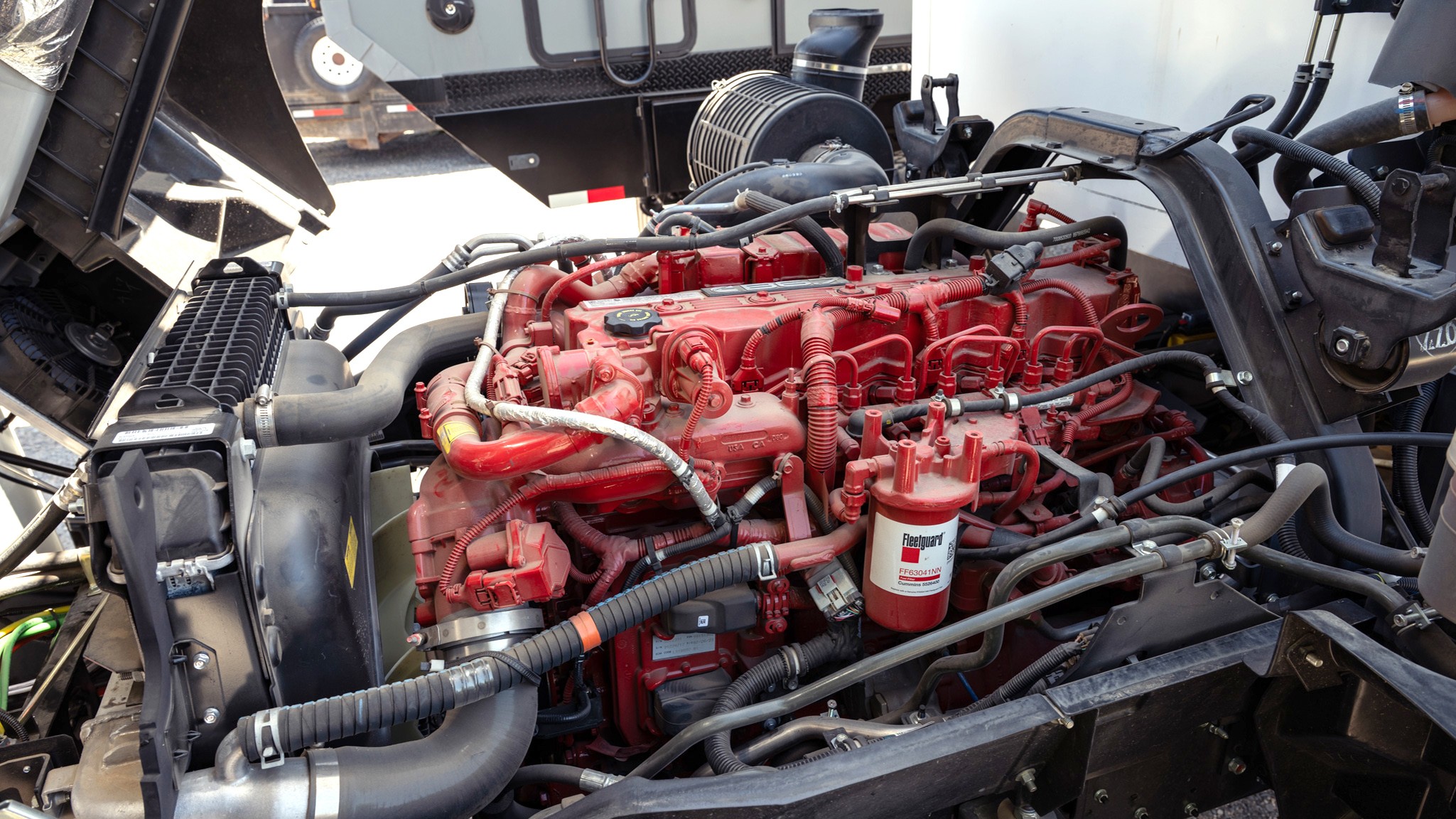 023 2024 Isuzu FTR MT3 4x4 Predator XLE