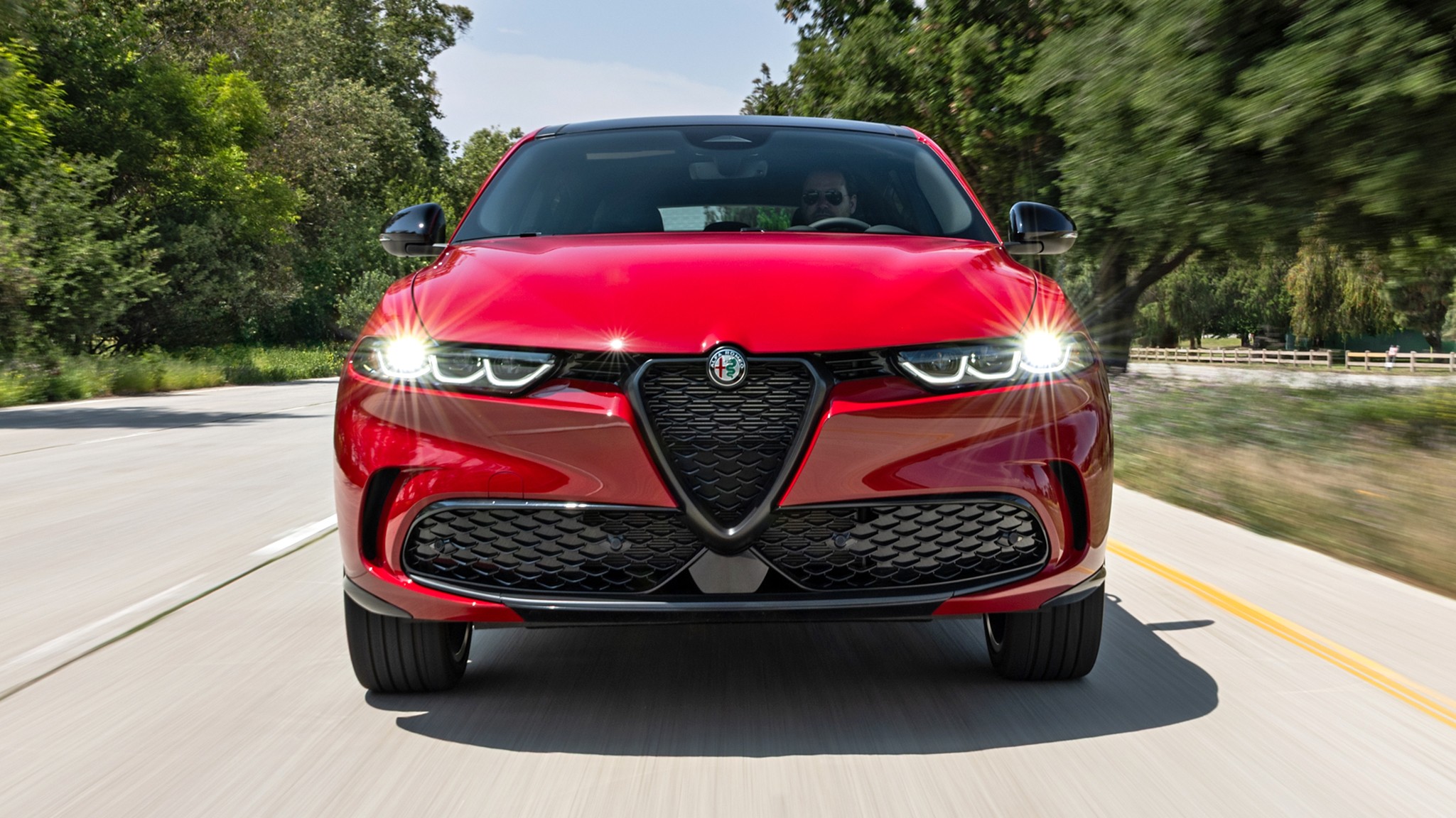 002 2025 Alfa Romeo Tonale