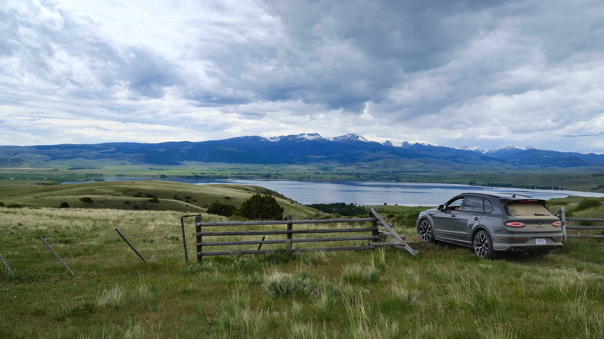 27 2026 Bentley Bentayga Speed Gravity Grey FD