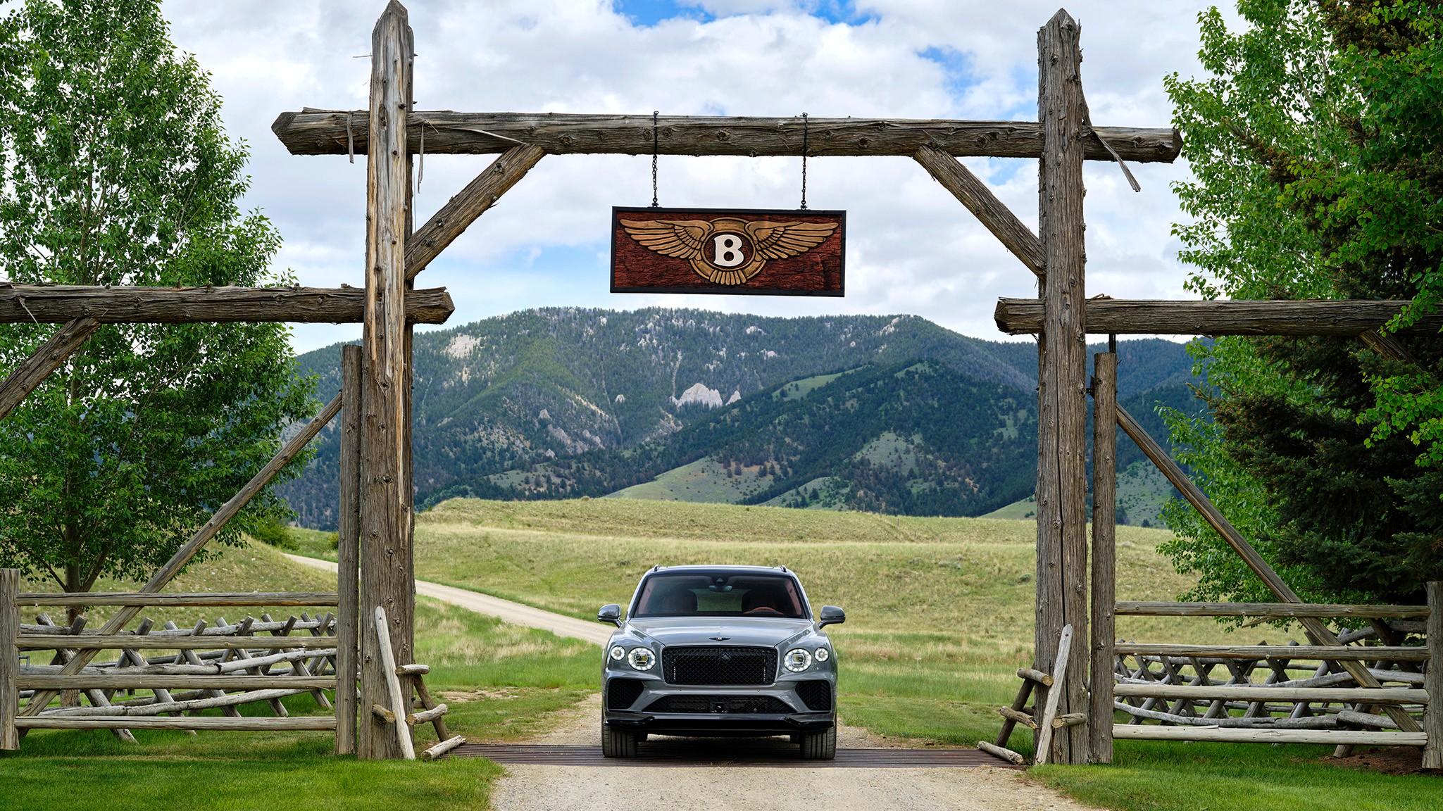 24 2026 Bentley Bentayga Speed Gravity Grey FD