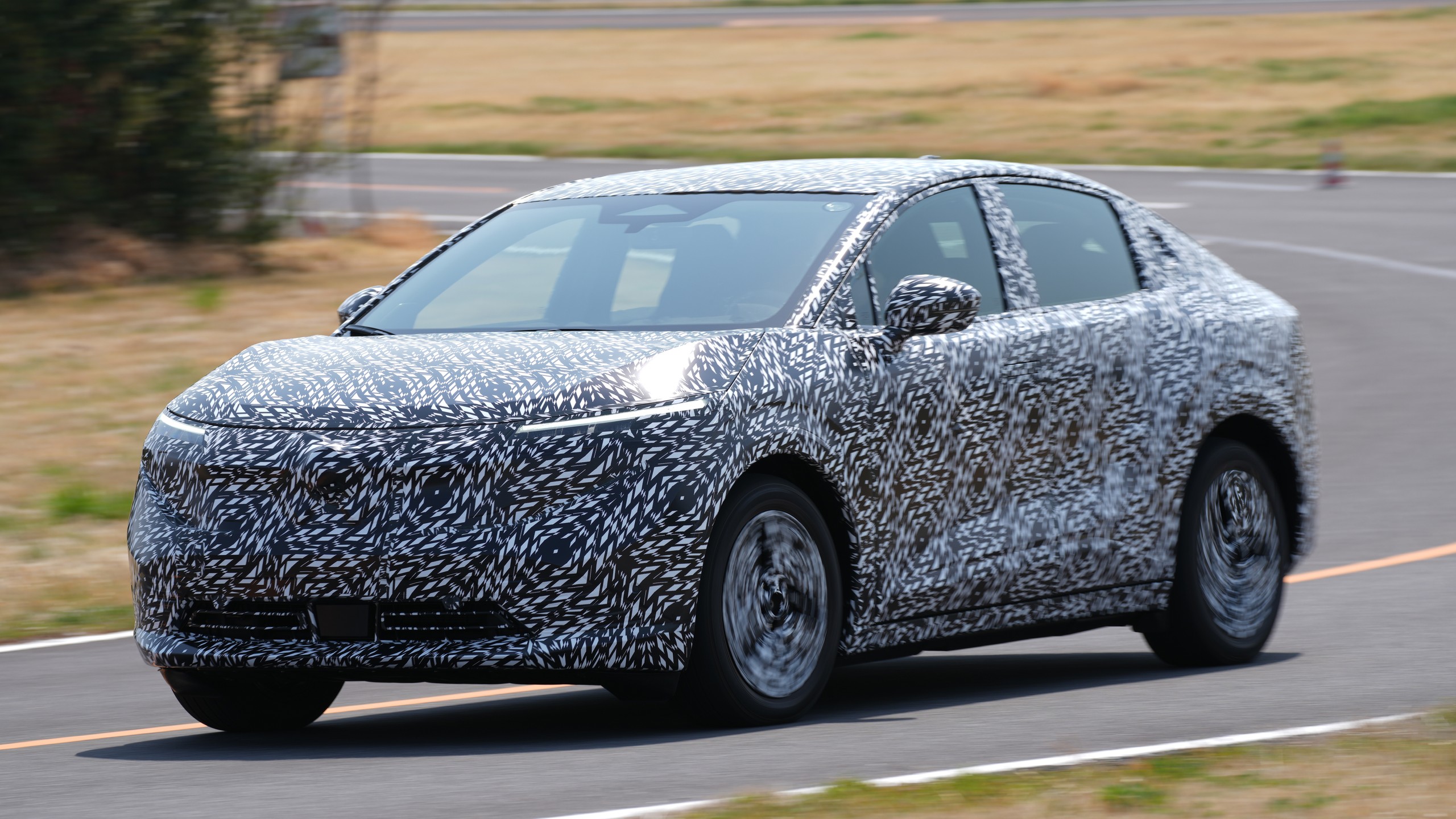 2026 Nissan Leaf prototype drive 8 JPG