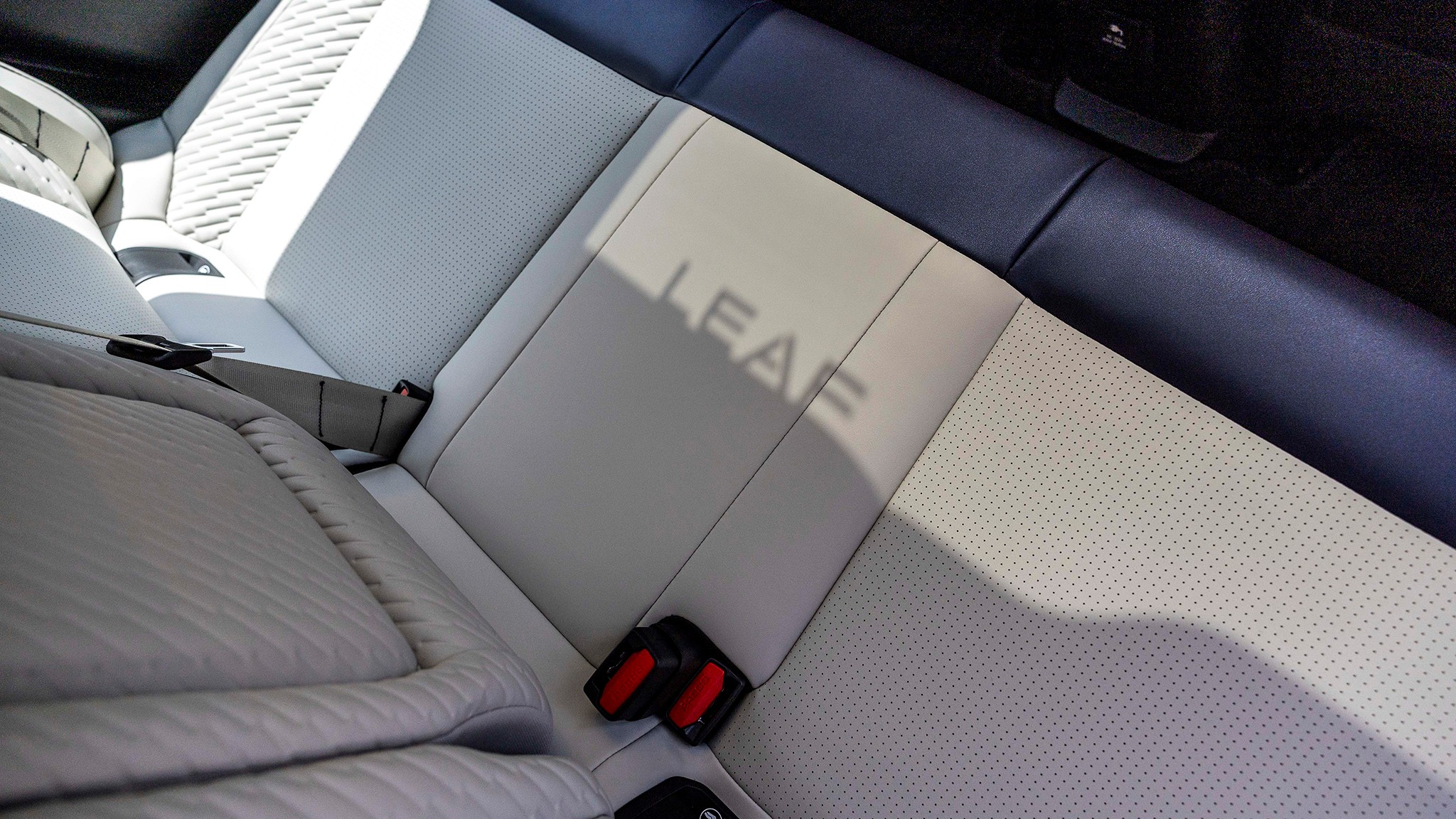 004 2026 Nissan Leaf