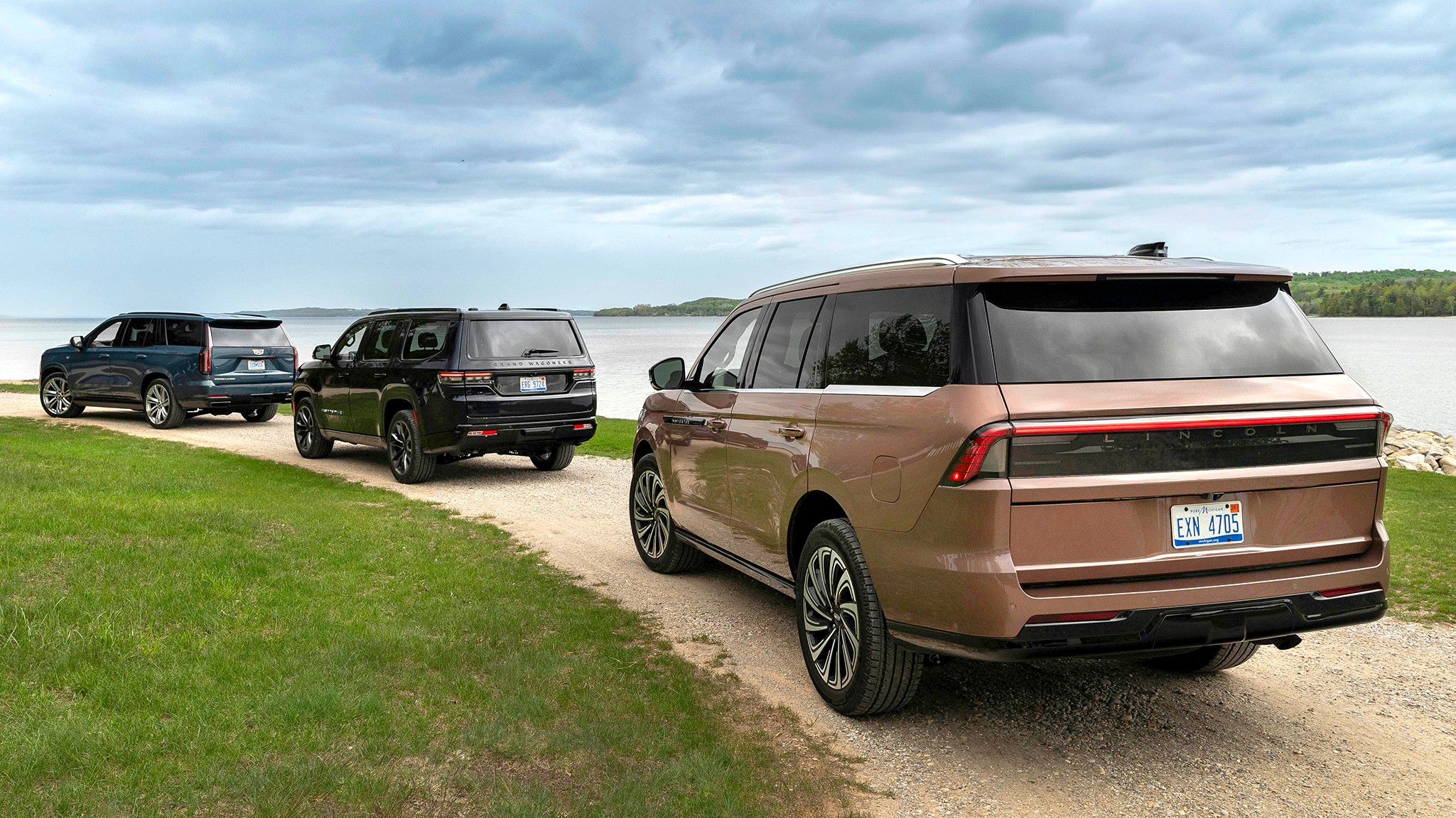 008 large SUV comparison