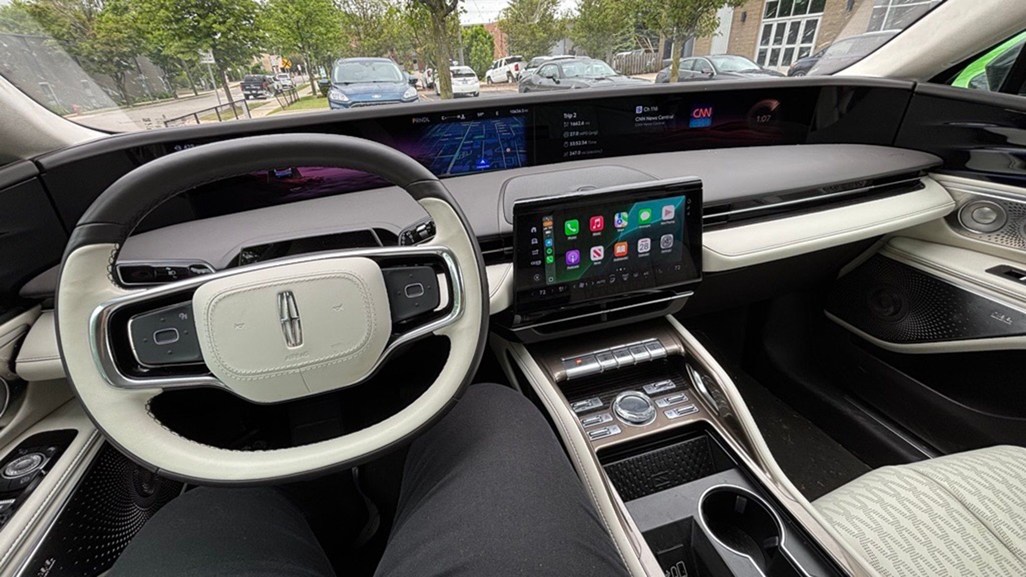 2025 Lincoln Nautilus  pano