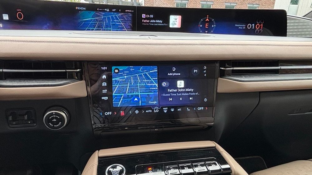 2025 Lincoln Navigator control screen