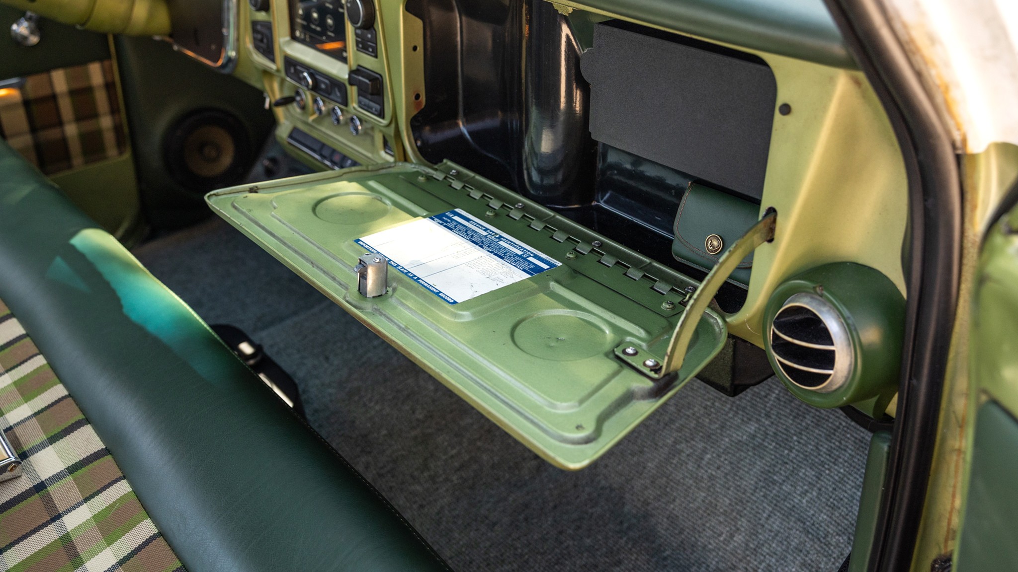 039 2025 ICON Chevrolet C20