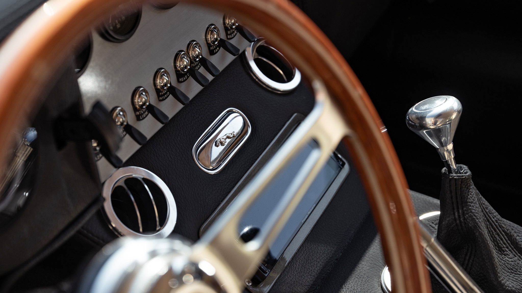 097 2025 EDC E Type Coupe