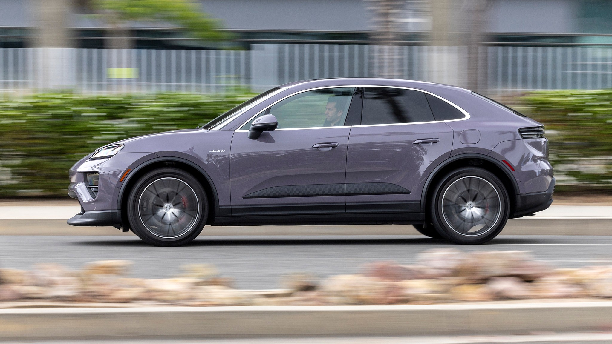 007 2025 Porsche Macan 4S