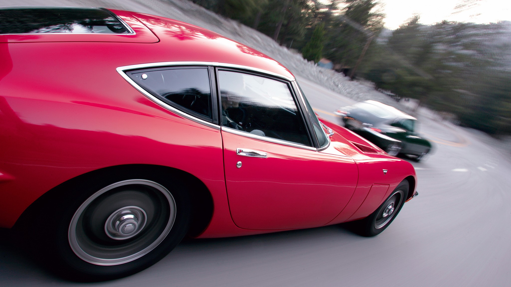 005 1969 toyota 2000 gt vs 1965 jaguar e type