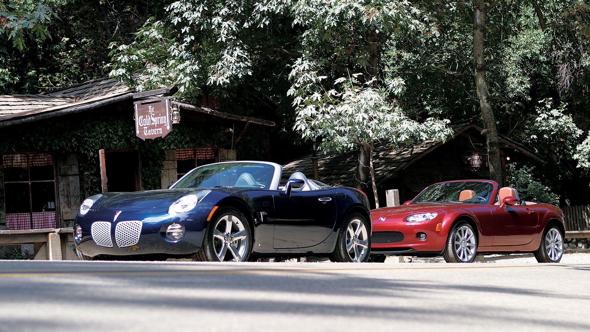 010 2006 mazda miata mx 5 vs pontiac solstice