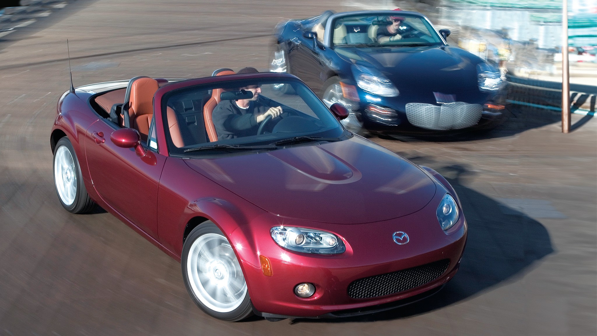 015 2006 mazda miata mx 5 vs pontiac solstice