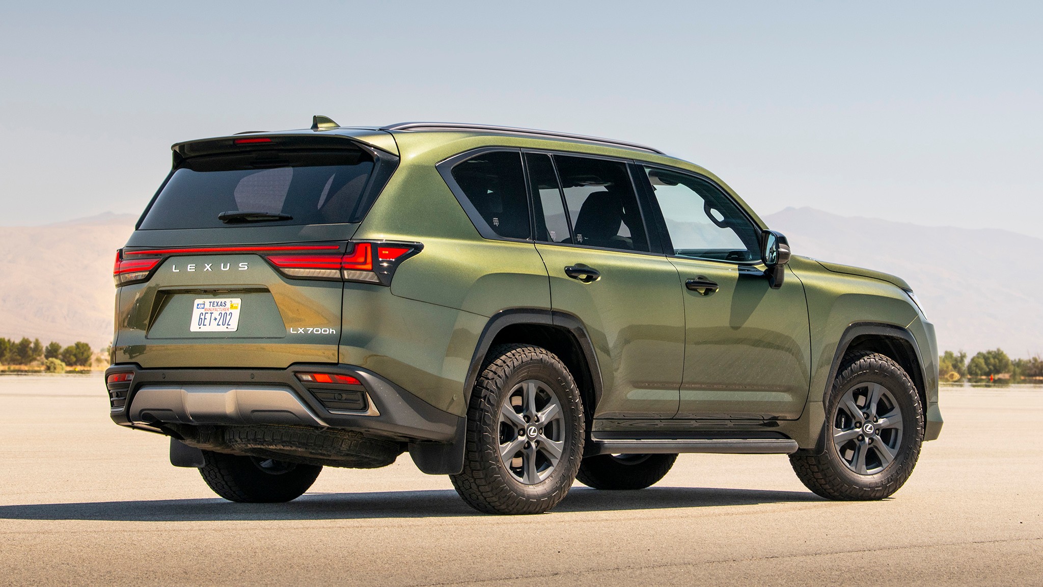 004 2025 Lexus LX 700h Overtrail