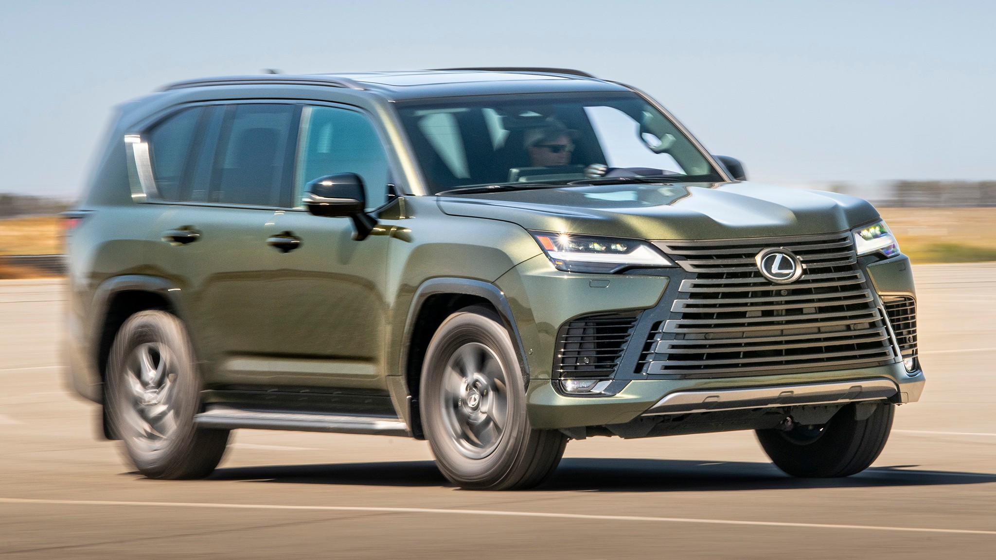 008 2025 Lexus LX 700h Overtrail