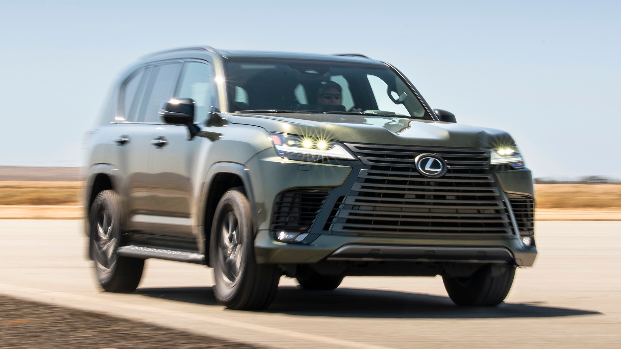 013 2025 Lexus LX 700h Overtrail