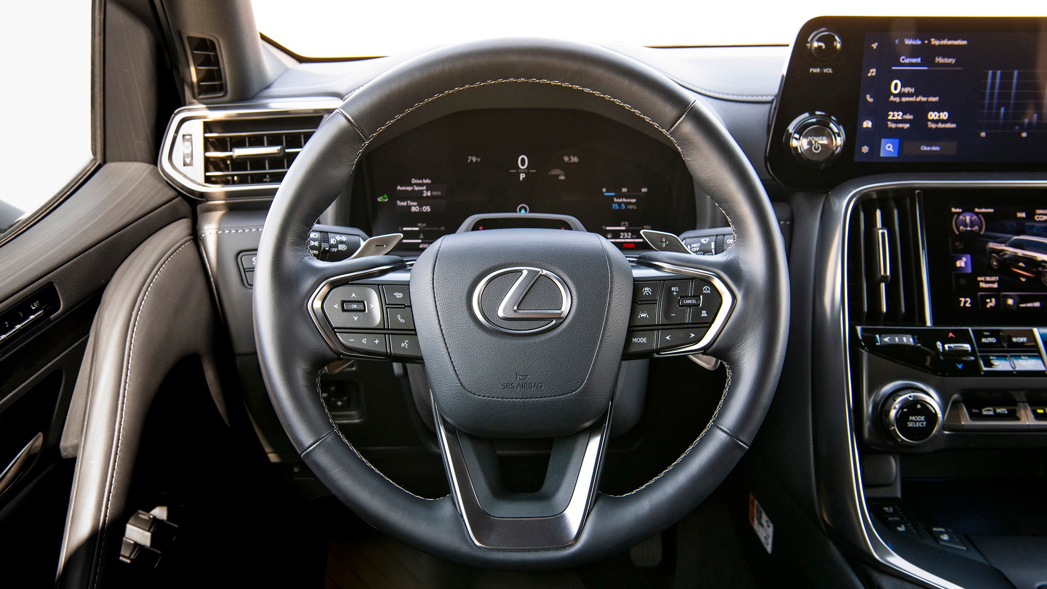 018 2025 Lexus LX 700h Overtrail