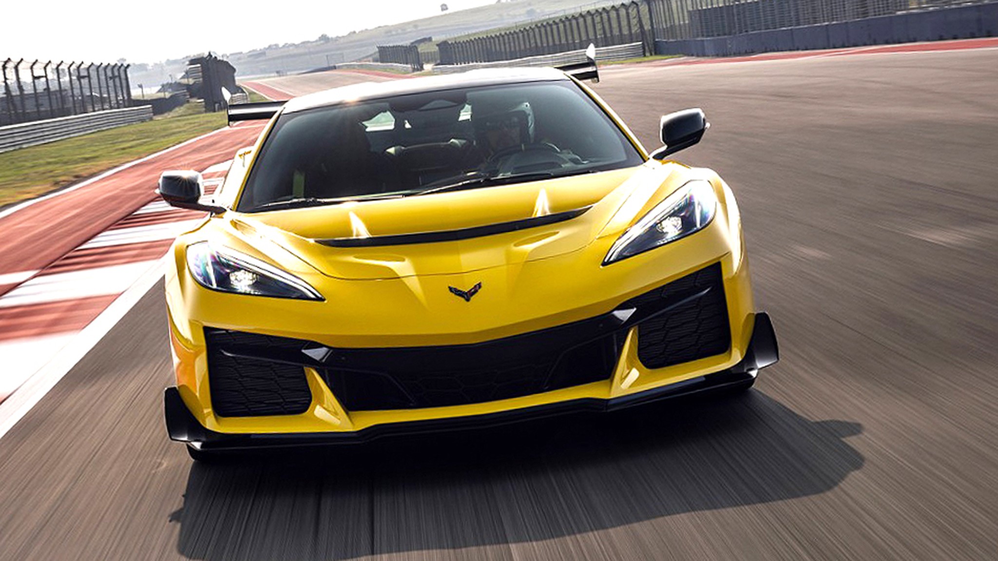 001 GM News Nurburgring Ring Corvette C8 ZR1 ZR1x Lap Time Teaser Record