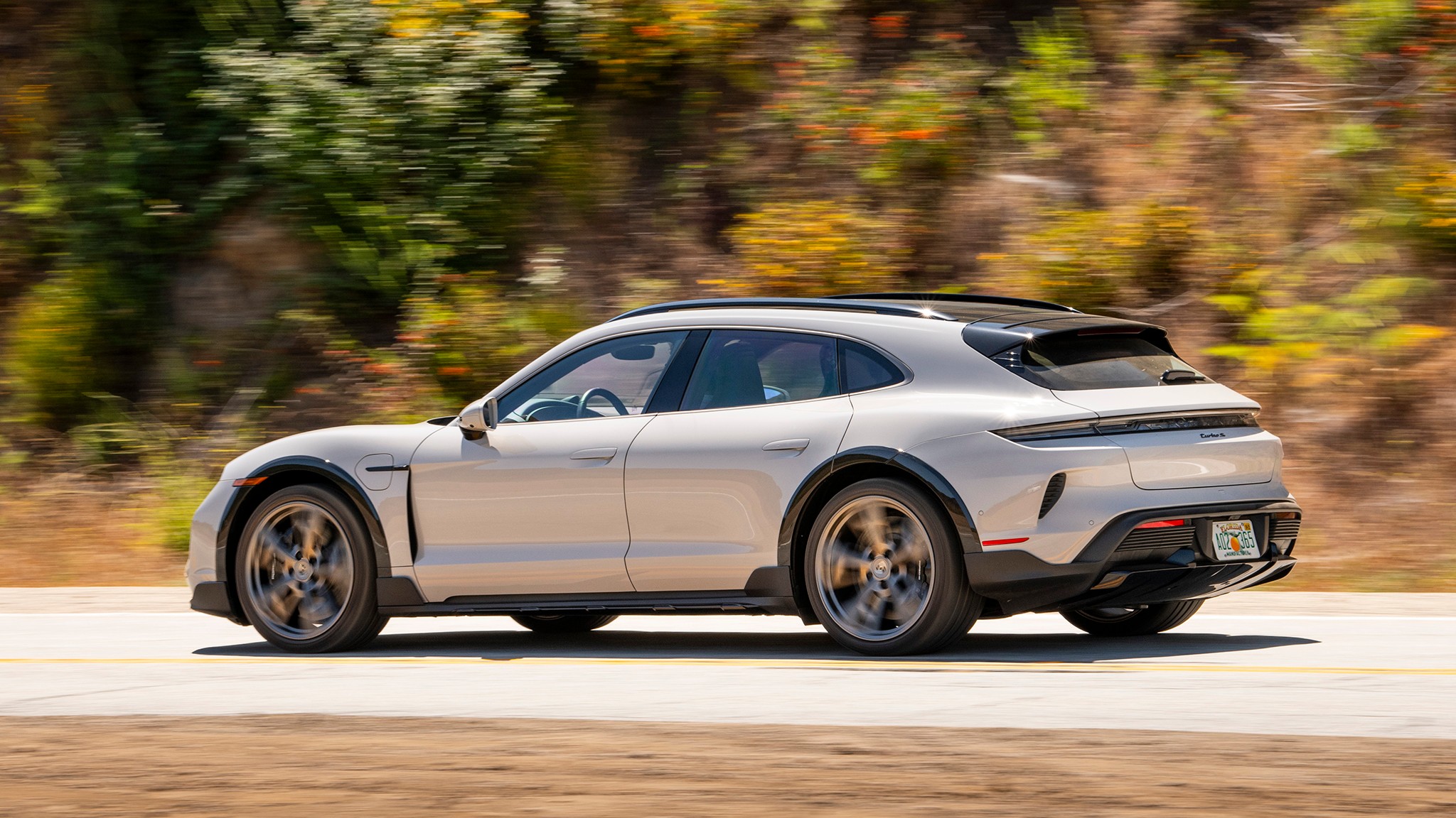 006 2025 Taycan TurboS