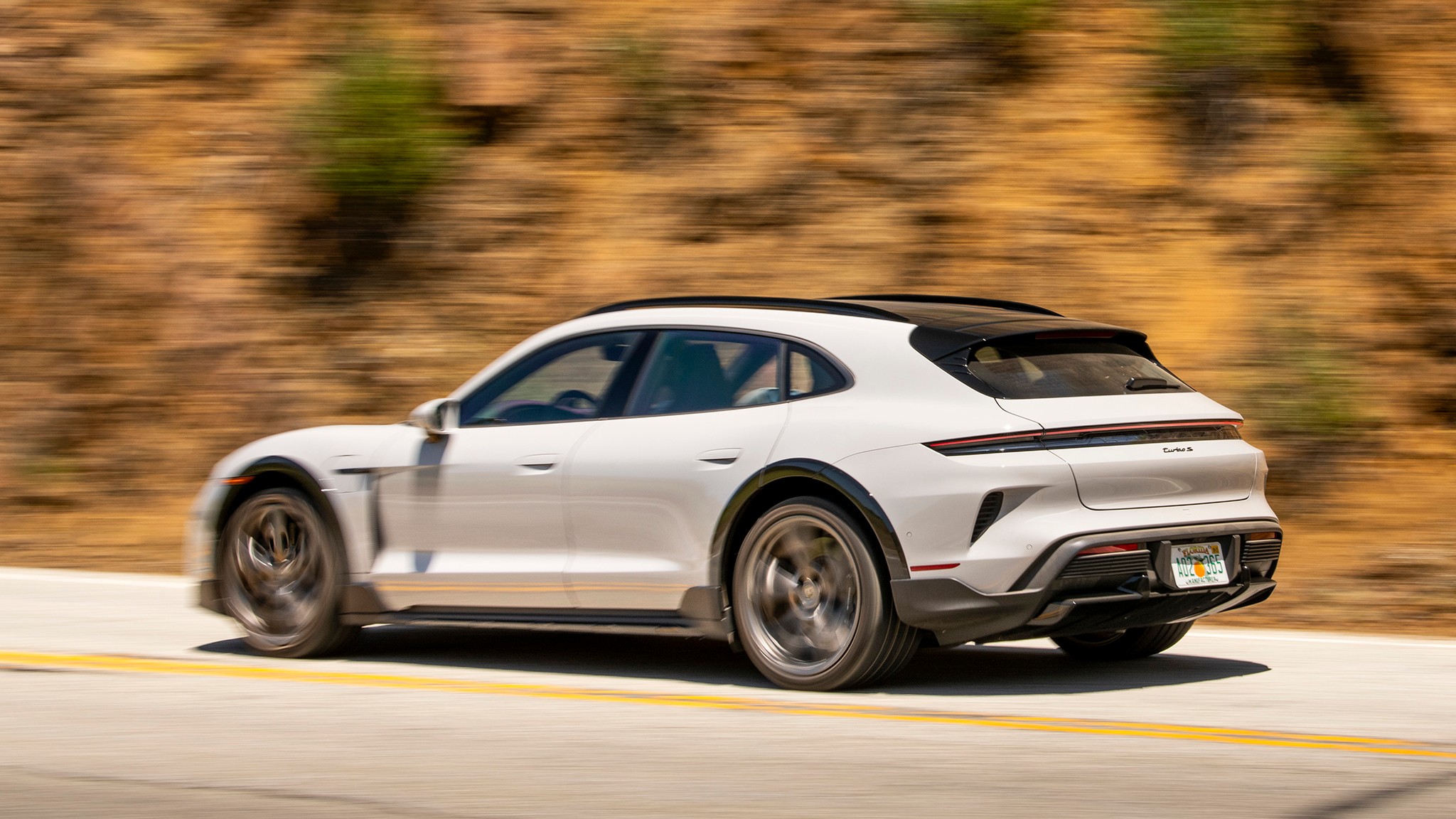 012 2025 Taycan TurboS