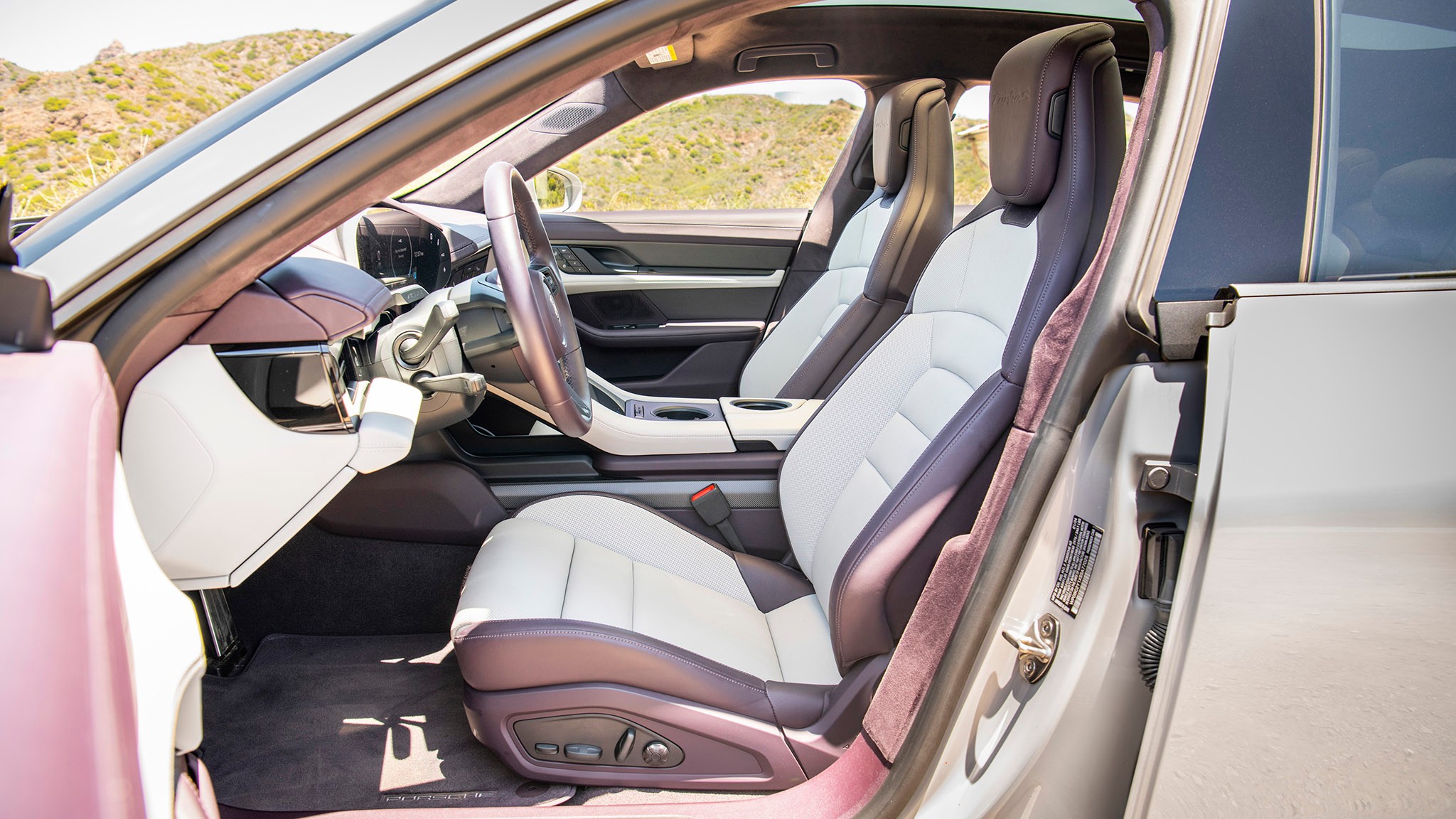 022 2025 Taycan TurboS