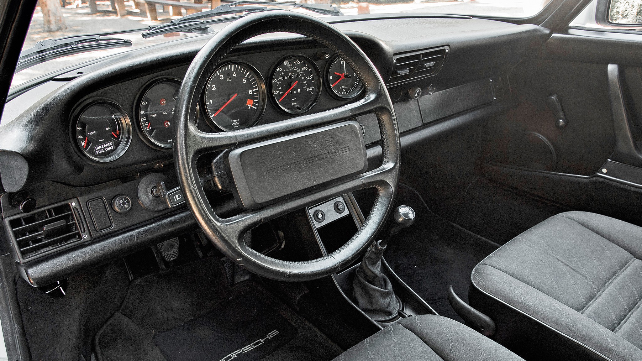 016 1988 porsche 911 carrera club sport