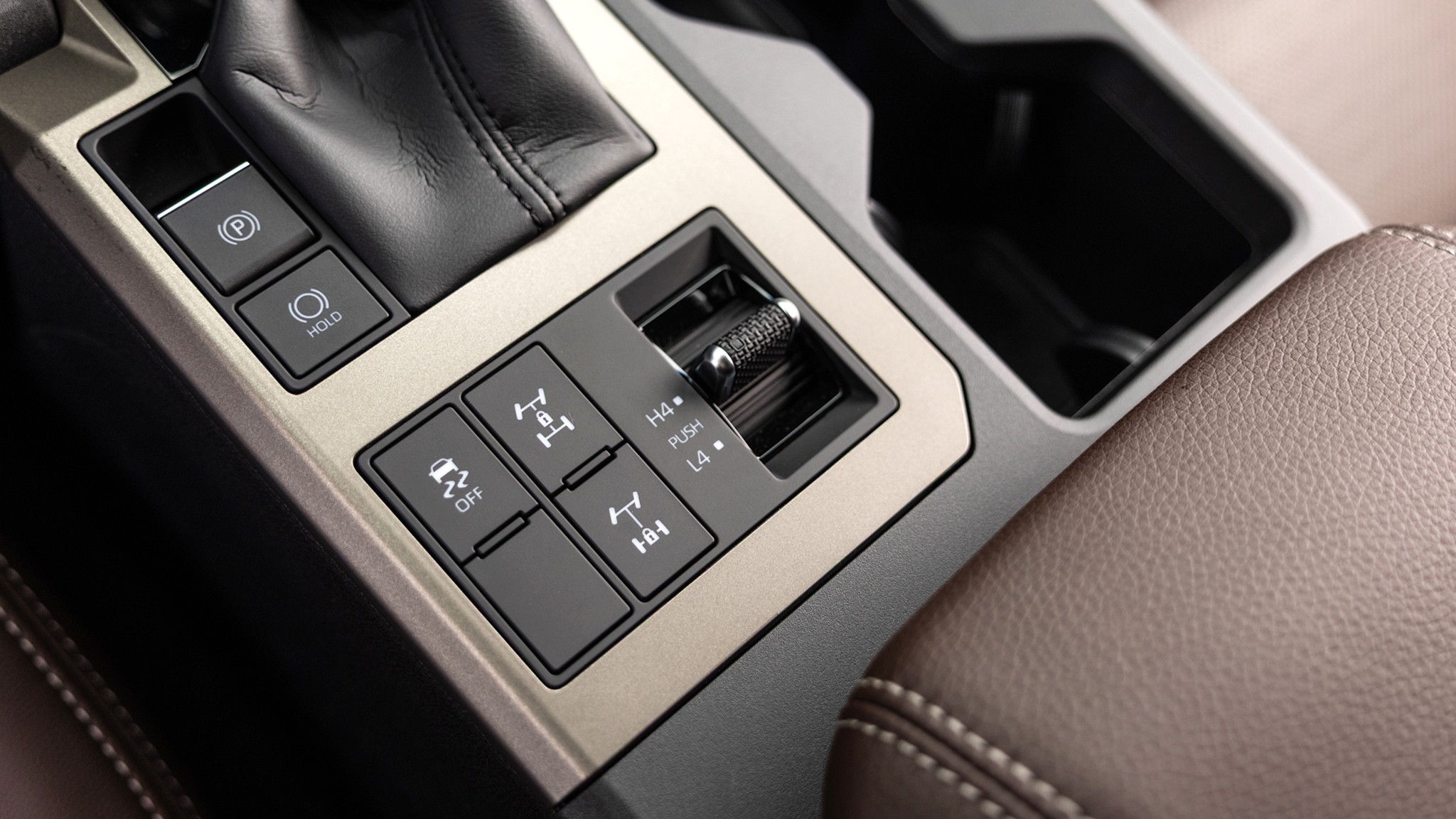 058 2025 Toyota Land Cruiser Long Term