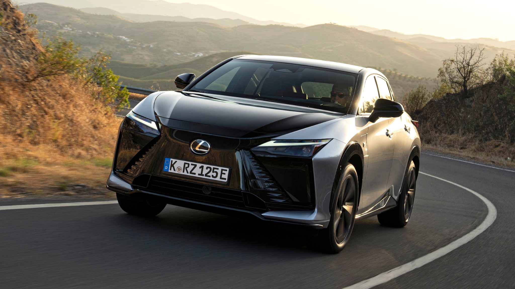 2026 Lexus RZ 550e F Sport euro spec Sonic Platinum 017