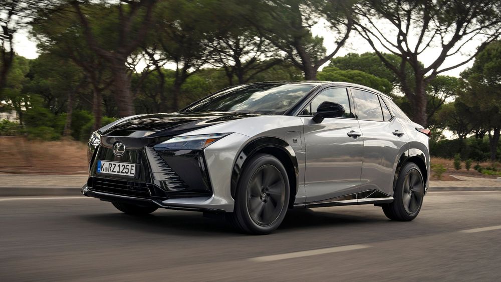2026 Lexus RZ 550e F Sport euro spec Sonic Platinum 026