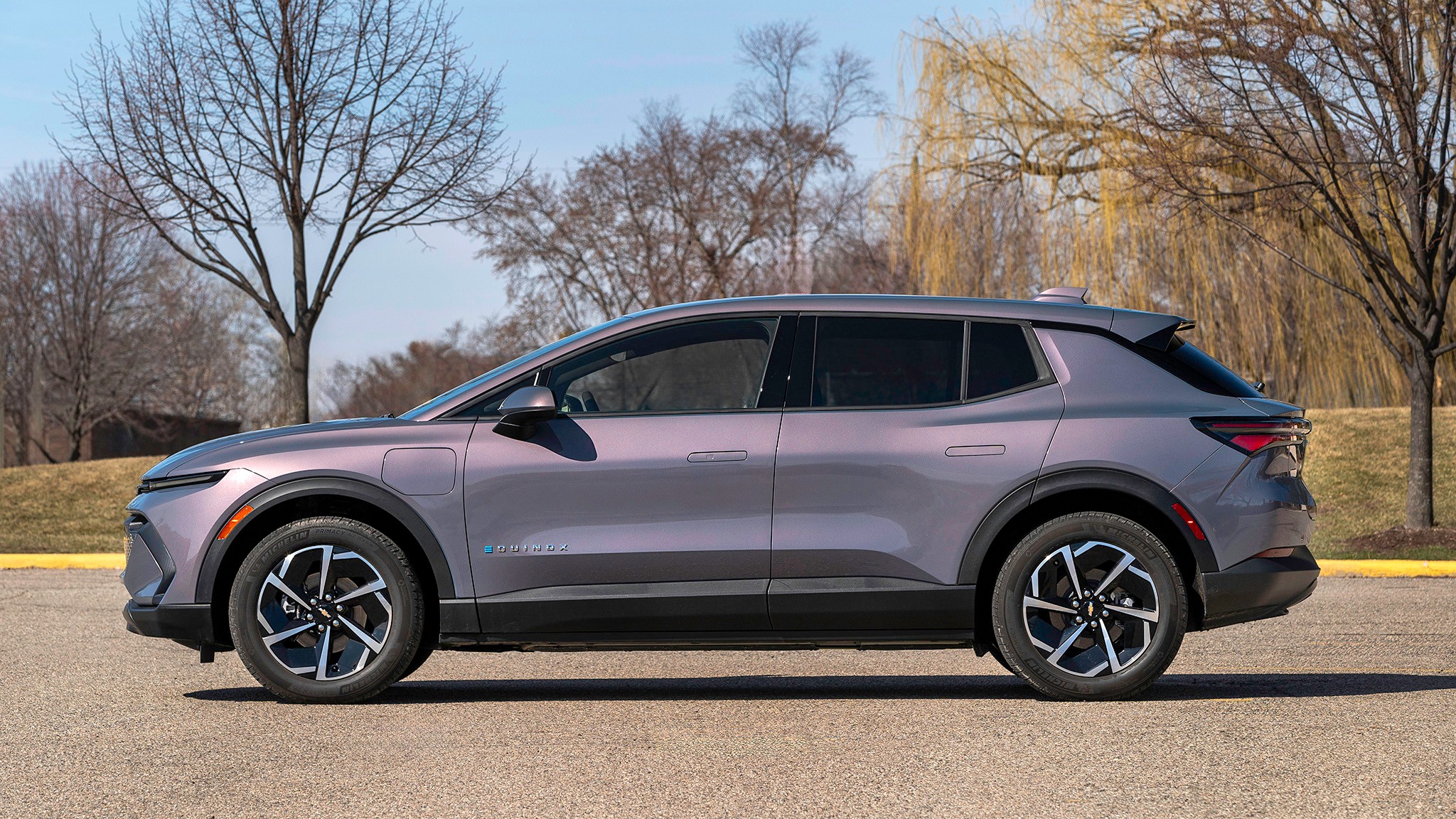 3 2026 Chevrolet Equinox EV side view