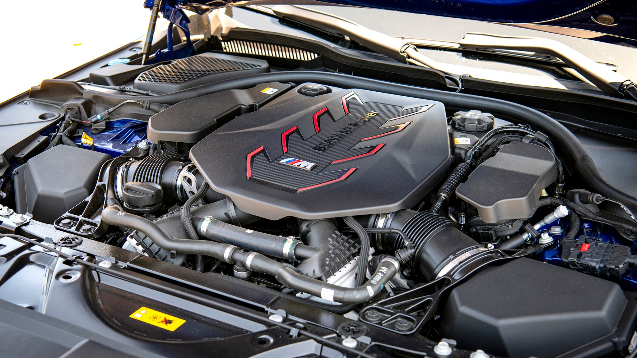 026 2025 BMW M5 Comparo