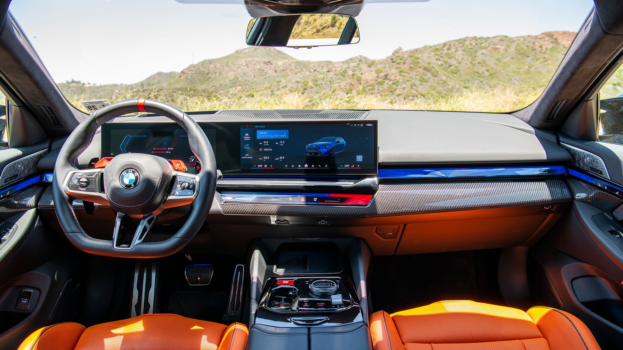 029 2025 BMW M5 Comparo