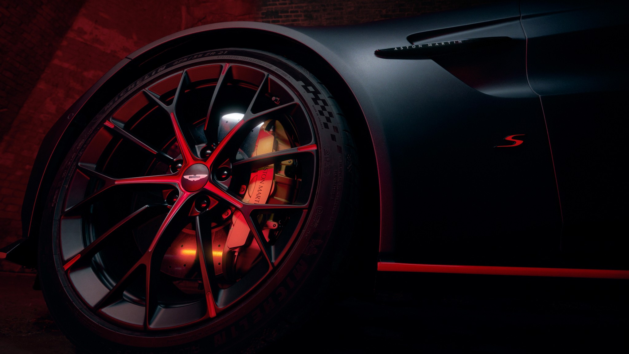 2026 Aston Martin Vantage S Sports Car 3