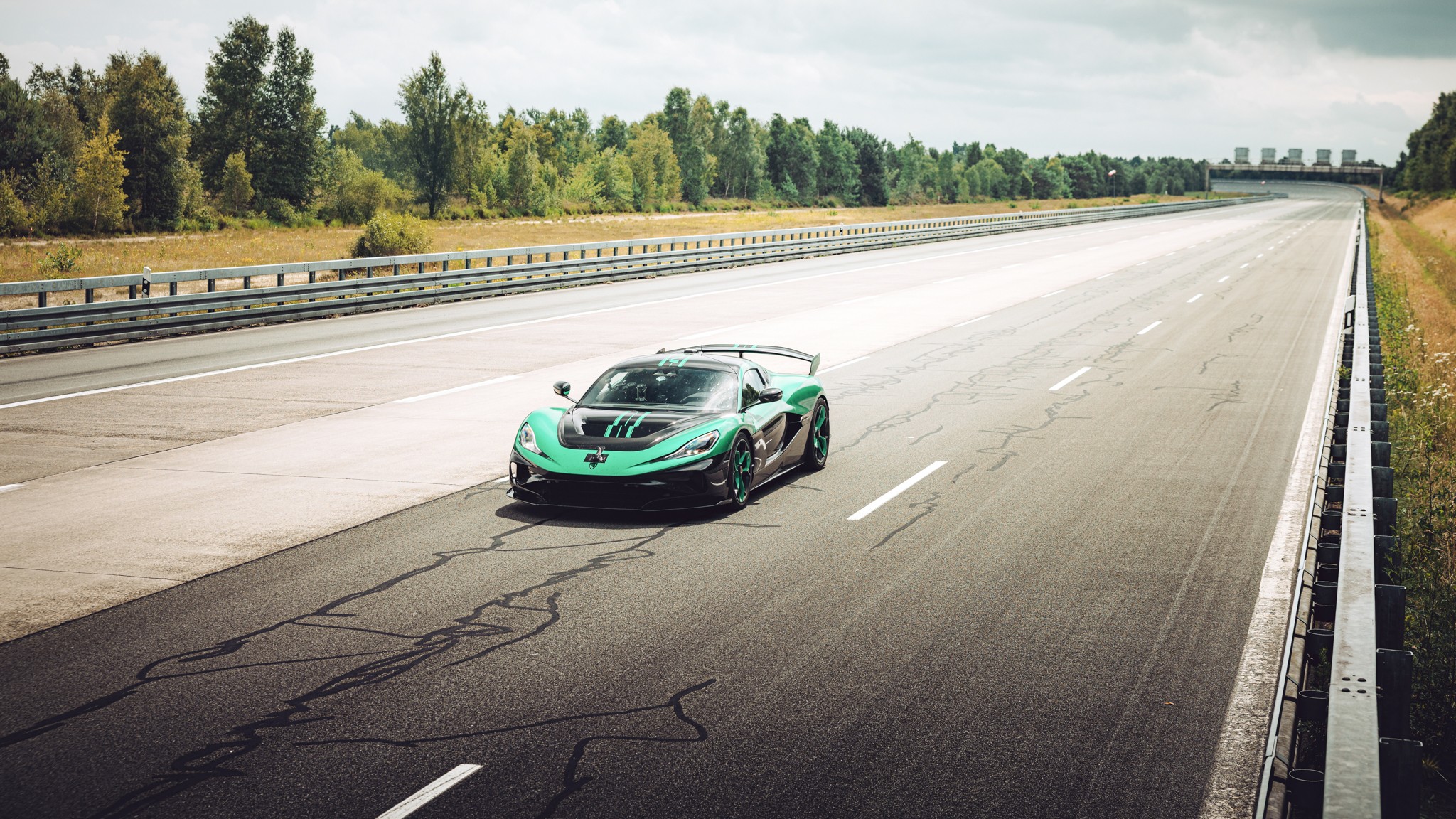 2025 Rimac Nevera R Electric EV Hypercar 3